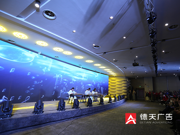 常德市德天廣告有限公司,品牌設(shè)計,活動策劃,影視攝制,廣告設(shè)備租賃,媒體廣告推廣,