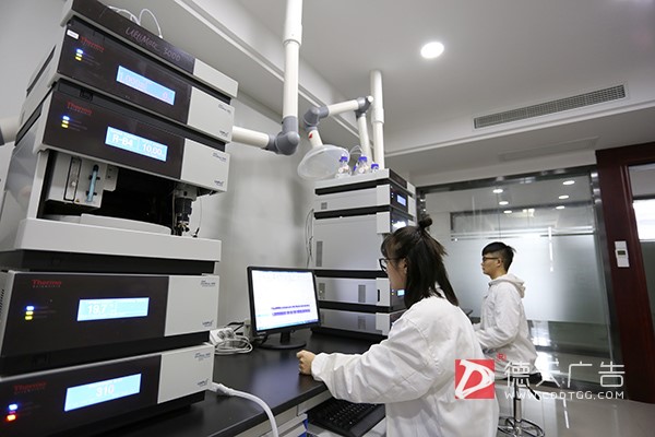 常德市德天廣告有限公司,品牌設(shè)計(jì),活動策劃,影視攝制,廣告設(shè)備租賃,媒體廣告推廣, 常德市德天廣告有限公司,品牌設(shè)計(jì),活動策劃,影視攝制,廣告設(shè)備租賃,媒體廣告推廣,